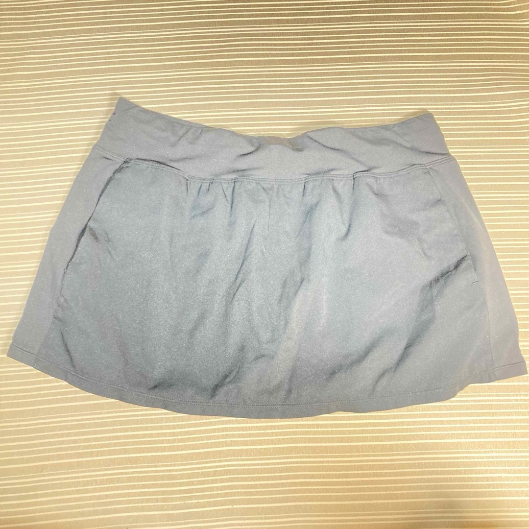 NIKE(ナイキ)のNike dry fit スカート　ミニスカート　XL ブラック レディースのスカート(ミニスカート)の商品写真