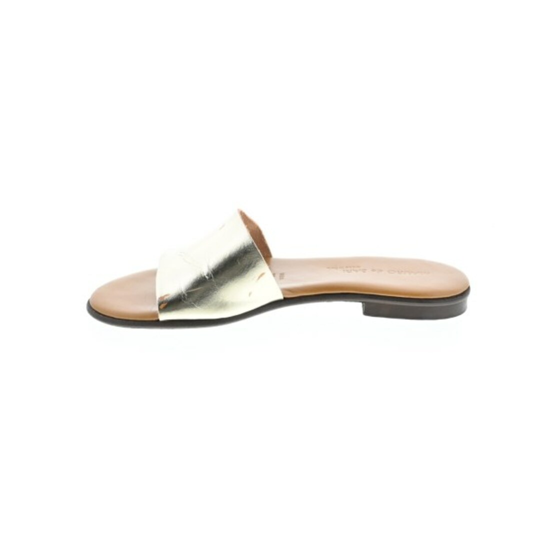 MAURO de BARI(マウロデバーリ)のMAURO de BARI サンダル EU36(22.5cm位) ゴールド 【古着】【中古】 レディースの靴/シューズ(サンダル)の商品写真