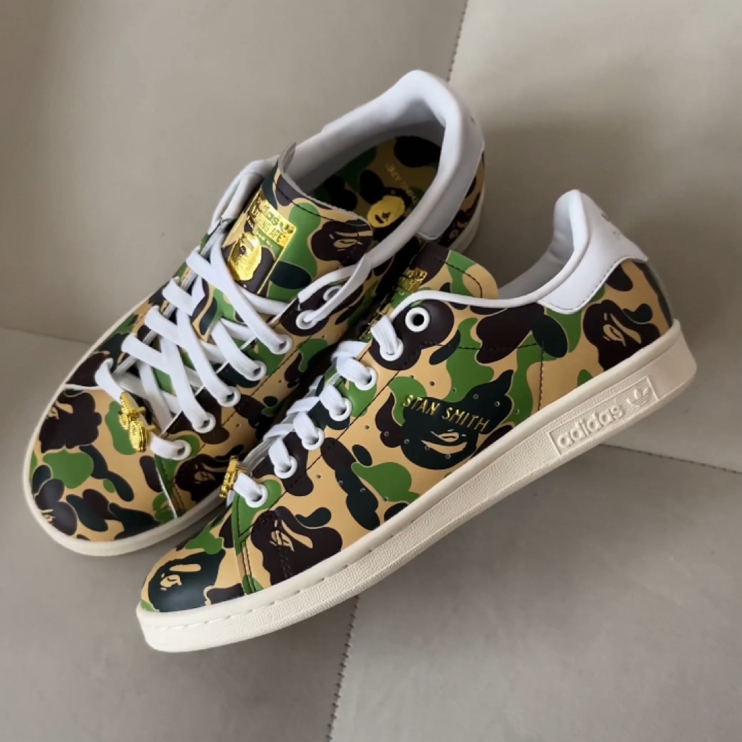 A BATHING APE(アベイシングエイプ)の【未使用品】STAN SMITH BAPE ABC CAMO メンズの靴/シューズ(スニーカー)の商品写真