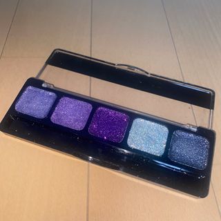 NYX グリッタークリームパレット　GCP07 アイシャドウ