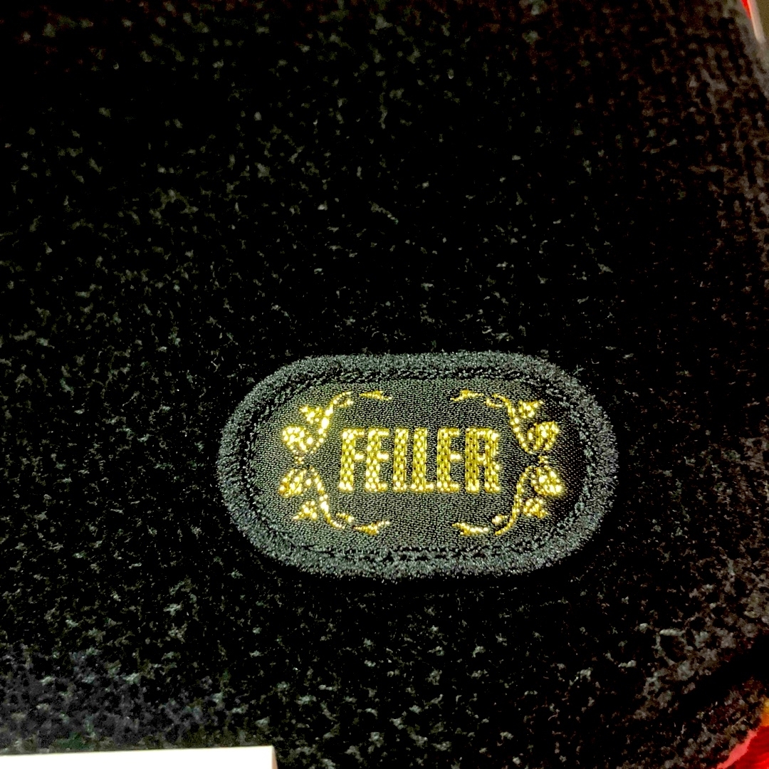 FEILER(フェイラー)のFEILER  フェイラー ポーチ　コスメポーチ　未使用タグ付き レディースのファッション小物(ポーチ)の商品写真