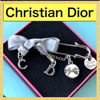 クリスチャンディオール(Christian Dior)のクリスチャンディオール ピンブローチ　リボン(ブローチ/コサージュ)
