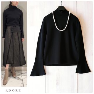 アドーア(ADORE)の◆幻◆ 希少美品　定価3.7万円 ADORE　ドライストレッチハイネックニット(ニット/セーター)