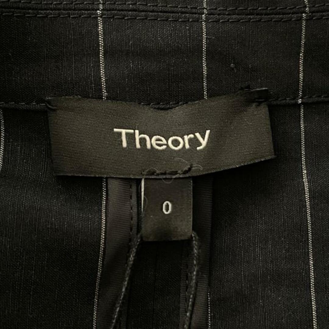 theory(セオリー)のtheory(セオリー) レディースパンツスーツ レディース - 黒×白 ストライプ/ハーフパンツ/ダブル レディースのフォーマル/ドレス(スーツ)の商品写真