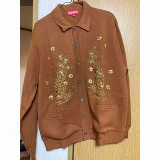 シュプリーム(Supreme)のSupreme Beaded Applique Cardigan Rust (カーディガン)