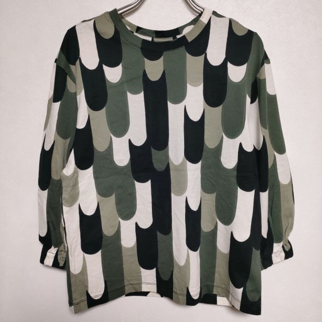 marimekko(マリメッコ)のmarimekko PIENI RITARI CO JERSEY 長袖Ｔシャツ カットソー ロンＴ カーキ レディース マリメッコ【中古】4-0204M∞ レディースのトップス(Tシャツ(長袖/七分))の商品写真