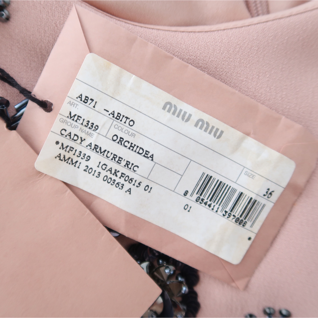 MIU MIU - MIU MIU ビーズ スパンコール ワンピース ピンク 新品 MIU MIU - MIU MIU ビーズ スパンコール ワンピース ピンク 新品