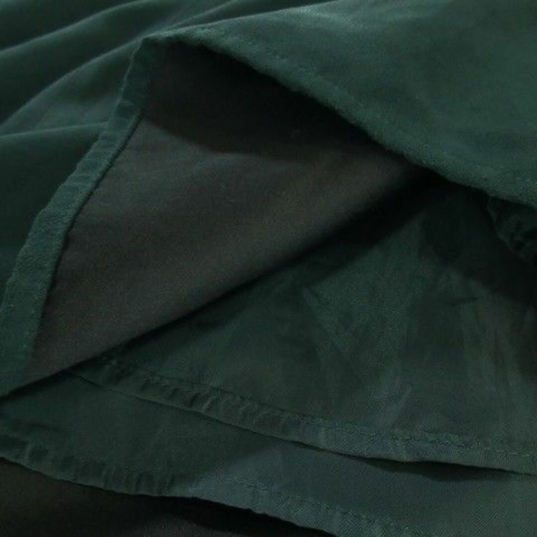 Techichi(テチチ)のテチチ スカート フレア ひざ丈 ピーチスキン M 緑 220630AH3A レディースのスカート(ひざ丈スカート)の商品写真