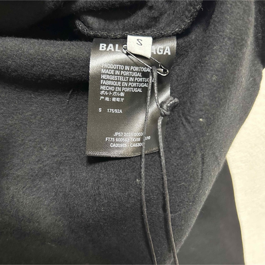 Balenciaga(バレンシアガ)の新品Balenciaga バレンシアガロゴプリント フーデッドセーター　パーカー メンズのトップス(パーカー)の商品写真