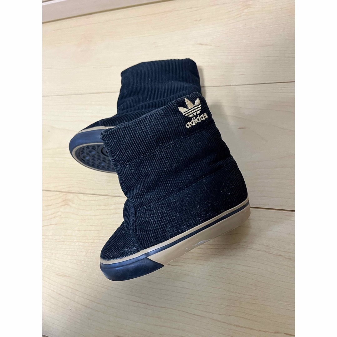 adidas(アディダス)のadidas キッズ ブーツ  12 キッズ/ベビー/マタニティのベビー靴/シューズ(~14cm)(ブーツ)の商品写真