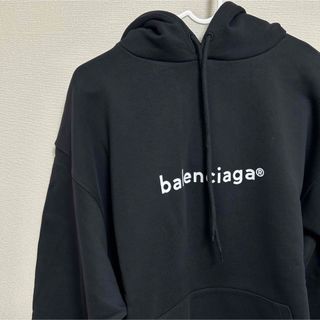 バレンシアガ(Balenciaga)の新品　BALENCIAGA バレンシアガ フーディー パーカー ユニセックス(パーカー)