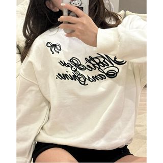 エピヌ(épine)のエピヌ ribbon Nulle rose sans épine sweat (トレーナー/スウェット)