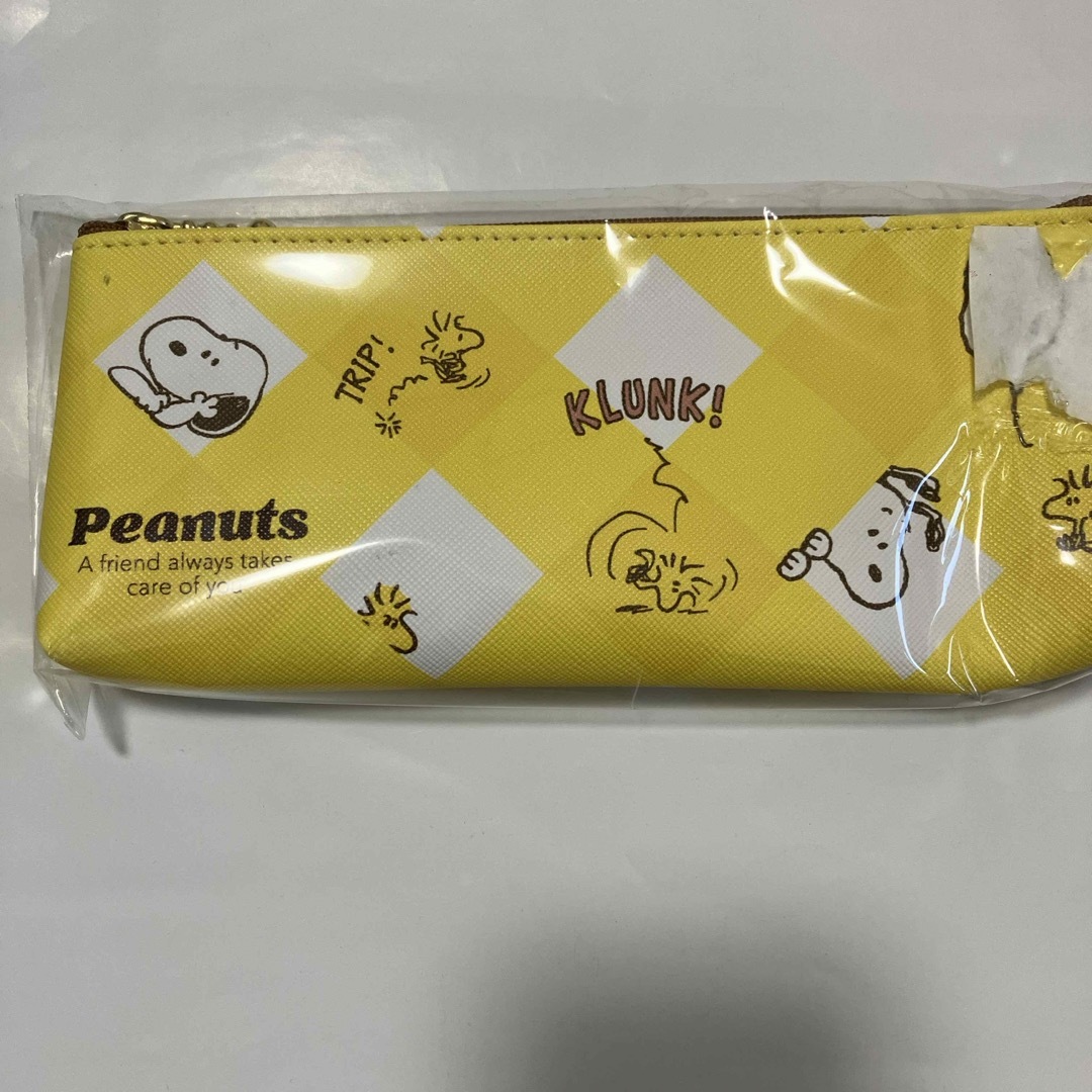 SNOOPY(スヌーピー)のスヌーピーSNOOPY ポーチ　チョコ入り　ホワイトデー エンタメ/ホビーのおもちゃ/ぬいぐるみ(キャラクターグッズ)の商品写真