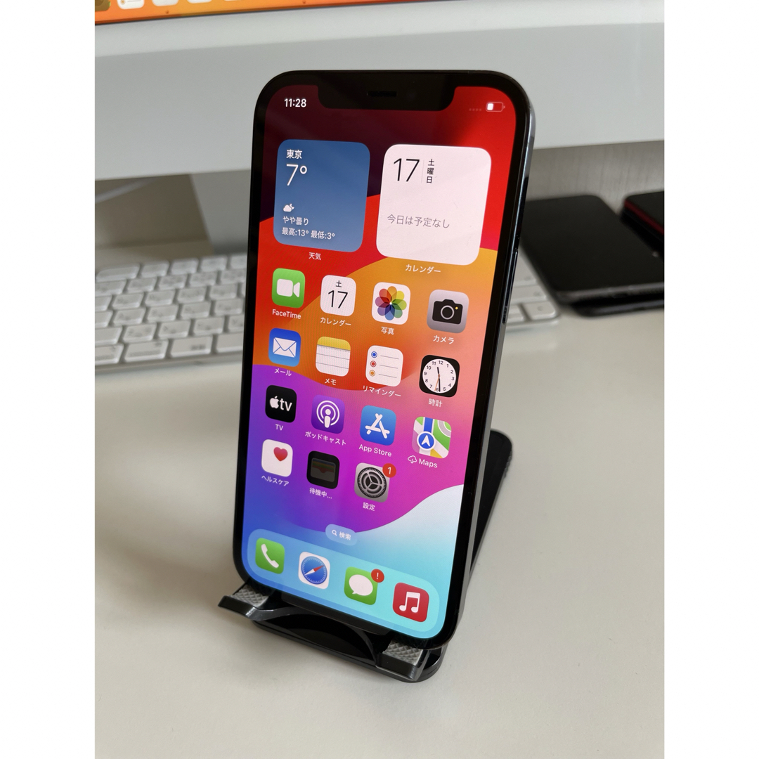 iPhone(アイフォーン)のiPhone12 pro 256GB Apple simフリー 中古 スマホ/家電/カメラのスマートフォン/携帯電話(スマートフォン本体)の商品写真