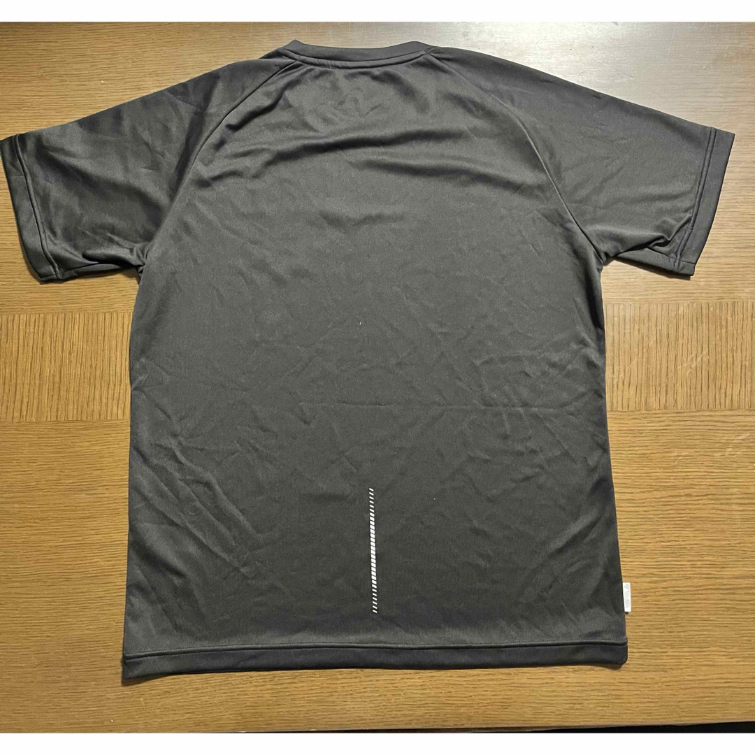 asics(アシックス)のアシックス　半袖ティシャツ  ブラック XLサイズ メンズのトップス(Tシャツ/カットソー(半袖/袖なし))の商品写真