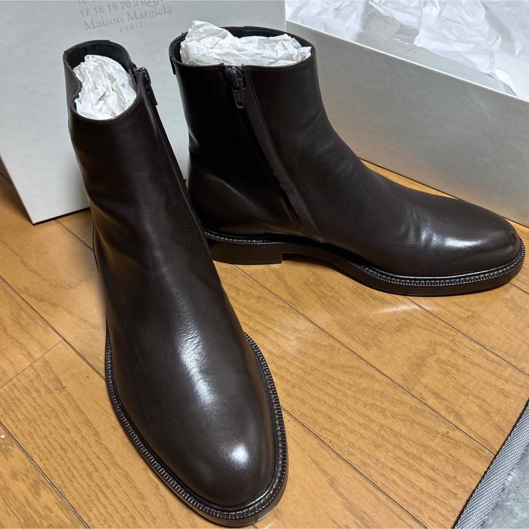 Maison Martin Margiela(マルタンマルジェラ)の新品Maison Margiela メゾンマルジェラ　サイドジップブーツ43 メンズの靴/シューズ(ブーツ)の商品写真