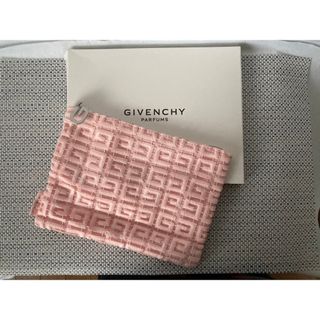 ジバンシィ(GIVENCHY)の【GIVENCHY】ジバンシー ノベルティポーチ ピンク【新品未使用】(ポーチ)