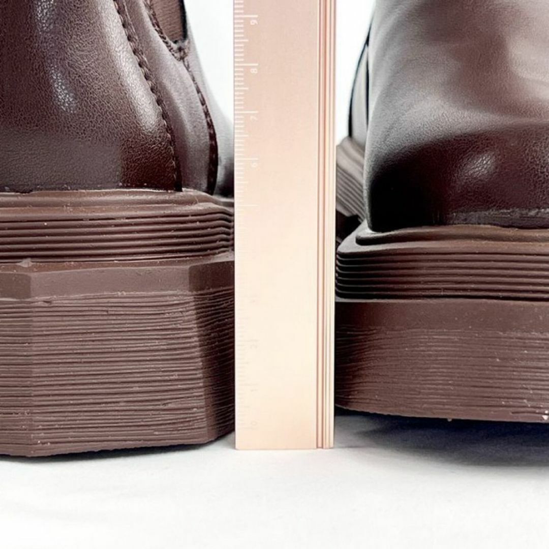 新品 23.5cm サイドゴアブーツ ショートブーツ 厚底 茶 太ヒール 美脚 レディースの靴/シューズ(ブーツ)の商品写真