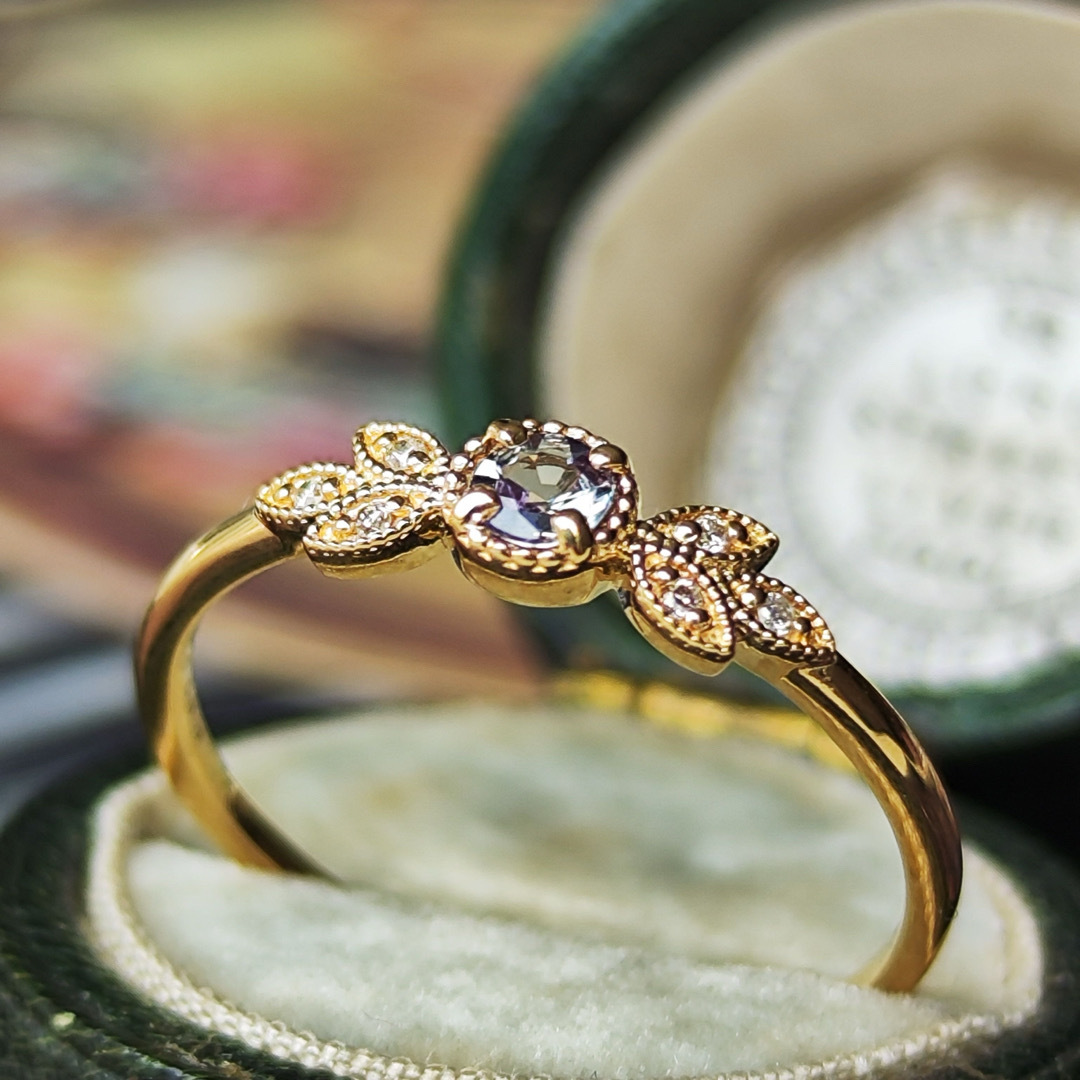 天然アレキサンドライト 天然ダイヤモンド 18金リング レディースのアクセサリー(リング(指輪))の商品写真