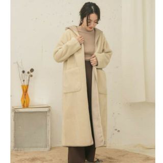 アーバンリサーチ(URBAN RESEARCH)のURBAN RESEARCH 　 レディース服　ボアコート　ロング 　アウター(ロングコート)