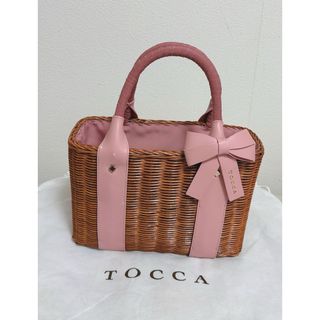 トッカ(TOCCA)のTOCCA♡リボン付カゴバッグピンク系(かごバッグ/ストローバッグ)