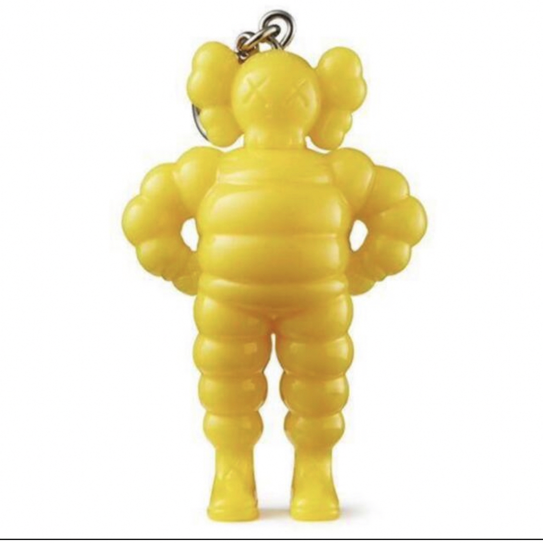 MEDICOM TOY(メディコムトイ)の値下げKAWS  CHUM KEYHOLDER YELLOW キーホルダー 黄色 エンタメ/ホビーのアニメグッズ(キーホルダー)の商品写真