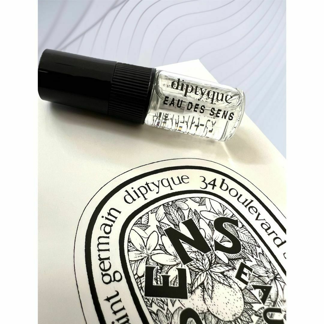 diptyque(ディプティック)のdiptyque　ディプティック　オーデサンス　1.5ml　香水　サンプル コスメ/美容の香水(ユニセックス)の商品写真