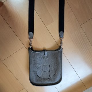 Hermes - エルメス 2022年 10月までの出品 ケリー25 黒 ノワール 新品 Hermes - エルメス 2022年 10月までの出品 ケリー25 黒 ノワール 新品