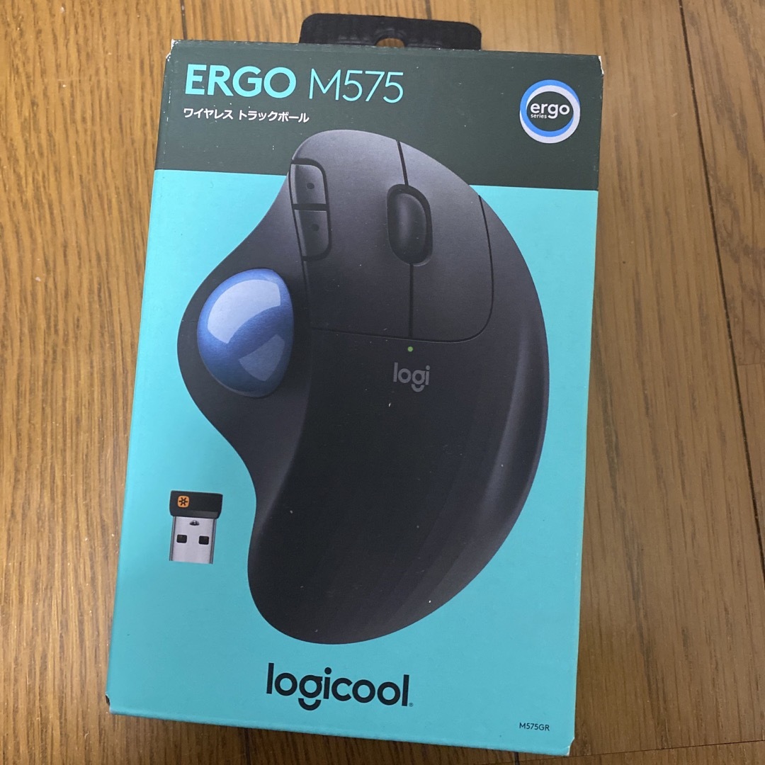 Logicool(ロジクール)のLogicool ワイヤレス トラックボール ERGO M575 GR スマホ/家電/カメラのPC/タブレット(PC周辺機器)の商品写真