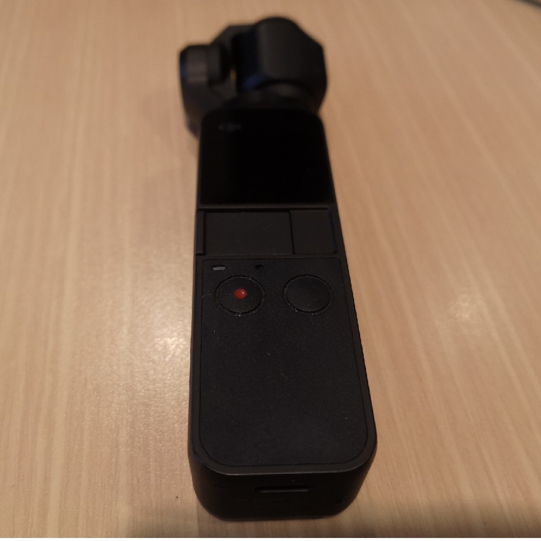 Inspire（DJI）(インスパイア)のDJI OSMO POCKET (3軸ジンバル, 4Kカメラ) スマホ/家電/カメラのカメラ(ビデオカメラ)の商品写真