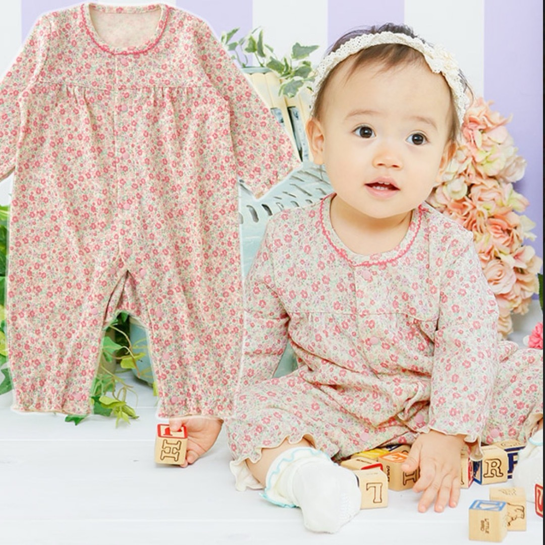 Nishiki Baby(ニシキベビー)の⭐︎★新品　スィートガール　ロンパース  2点セット　いちご　花柄 キッズ/ベビー/マタニティのベビー服(~85cm)(ロンパース)の商品写真
