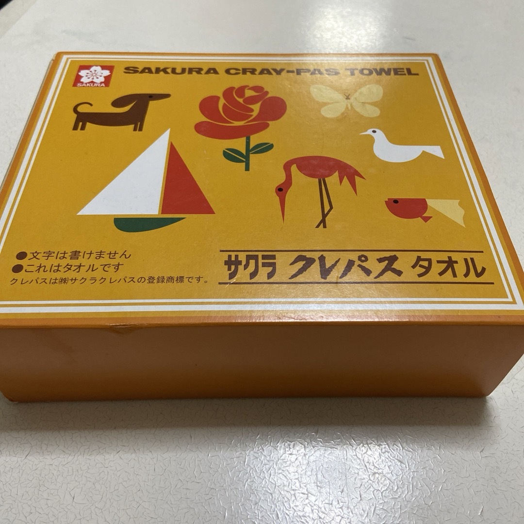 サクラクレパス(サクラクレパス)のサクラクレパス　タオル　3枚　新品未使用 インテリア/住まい/日用品の日用品/生活雑貨/旅行(タオル/バス用品)の商品写真