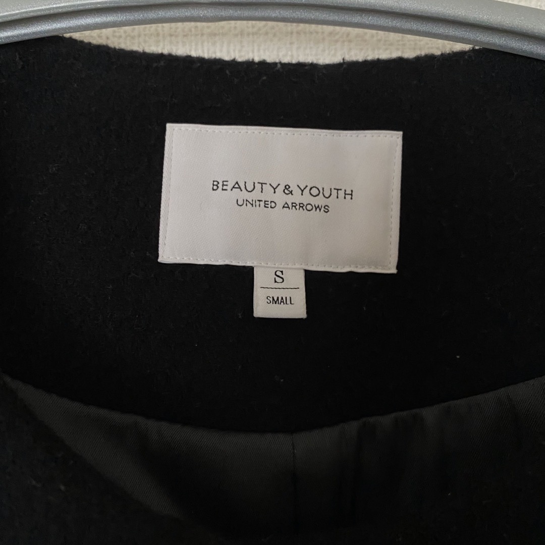 BEAUTY&YOUTH UNITED ARROWS(ビューティアンドユースユナイテッドアローズ)のBEAUTY&YOUTH UNITED ARROWS フレアノーカラーコート レディースのジャケット/アウター(ノーカラージャケット)の商品写真