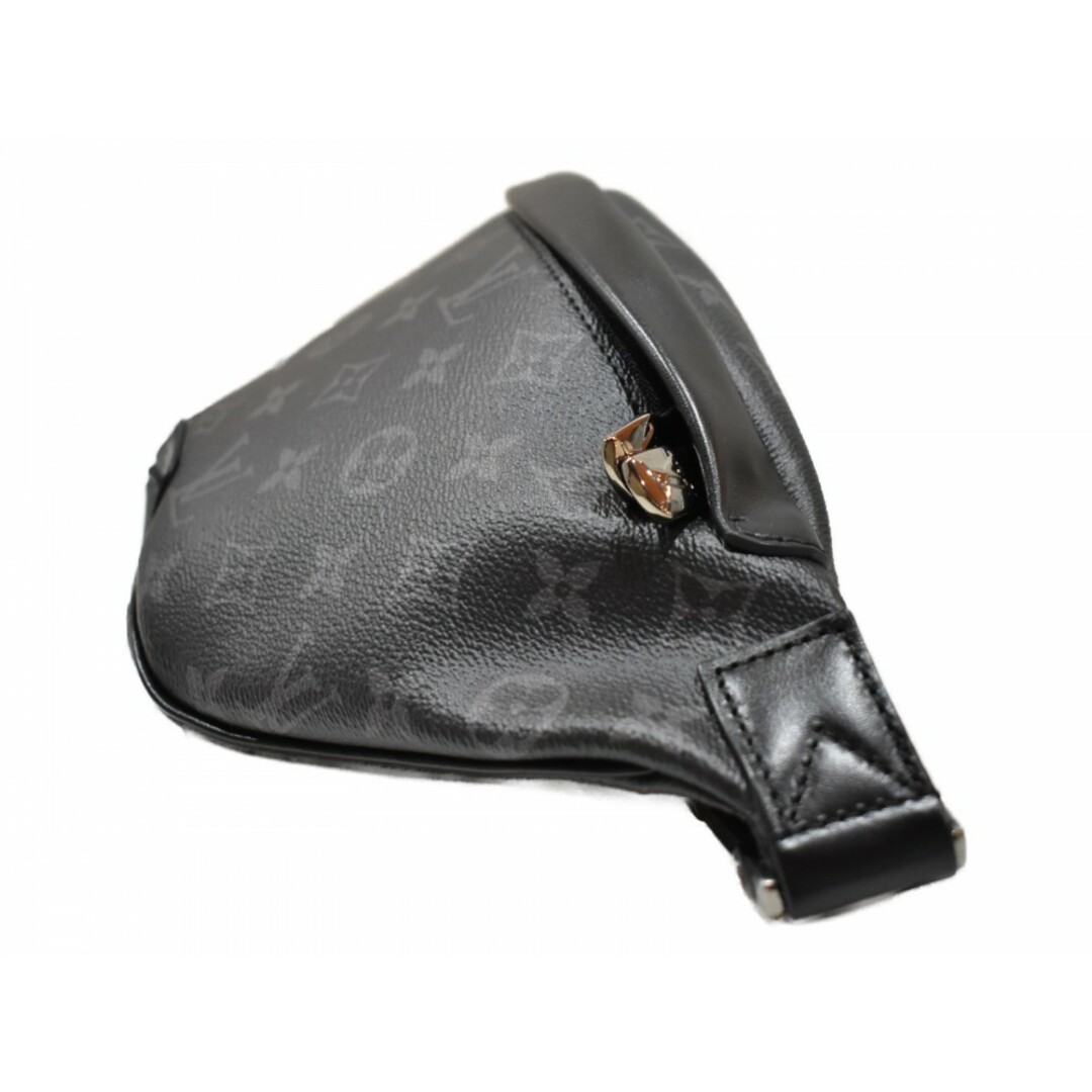 LOUIS VUITTON(ルイヴィトン)の【中古品】 LOUIS VUITTON
ディスカバリー・バムバッグPM M46035 モノグラムエクリプス/グレー系 コーティングキャンバス ボディバッグ　カジュアルバッグ　メンズ　おしゃれ　小さめバッグ　ギフト　プレゼント包装可 【中古】松山久万ノ台店 メンズのバッグ(ウエストポーチ)の商品写真