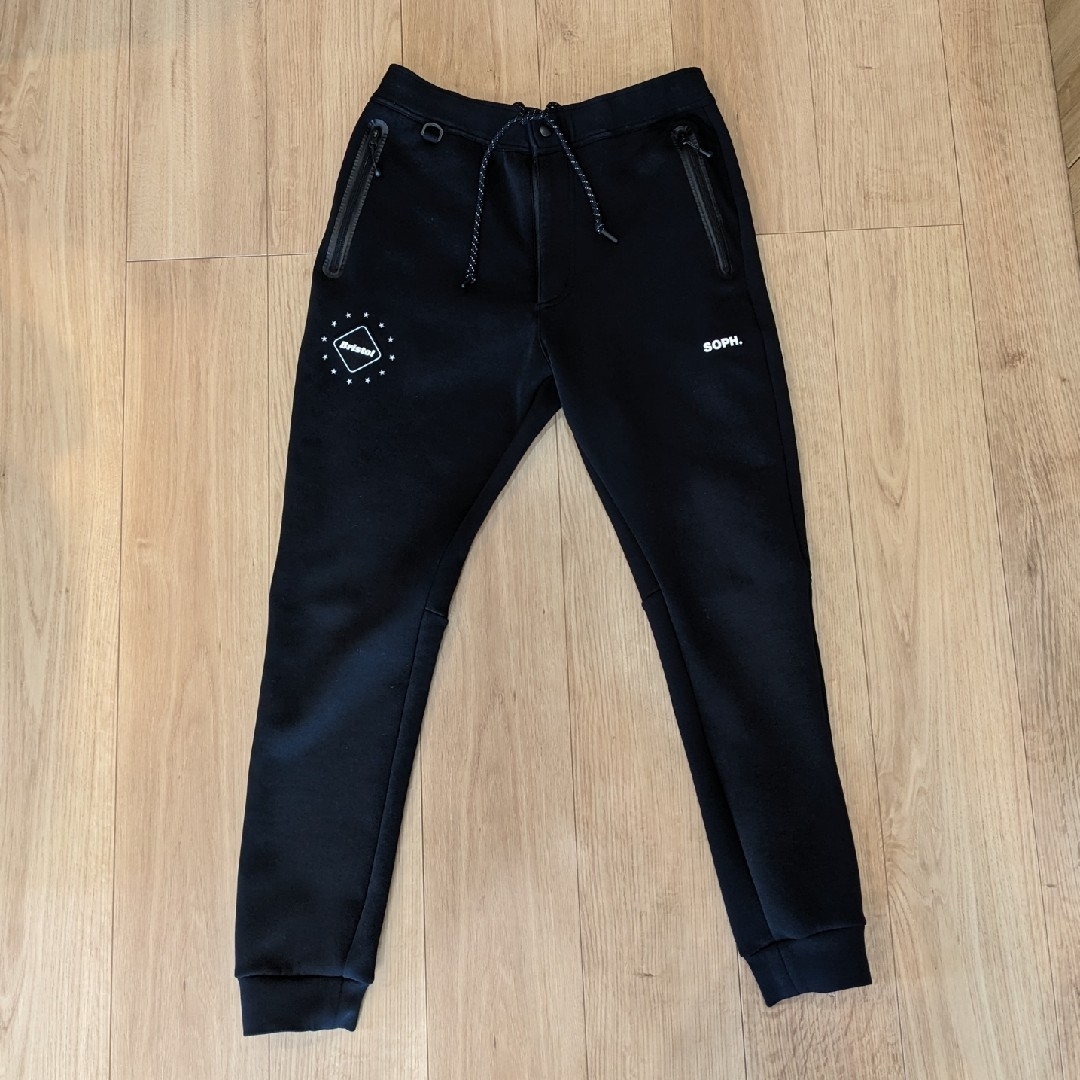 F.C.R.B.(エフシーアールビー)のF.C.R.B TECH SWEAT TRAINING PANTS メンズのパンツ(その他)の商品写真