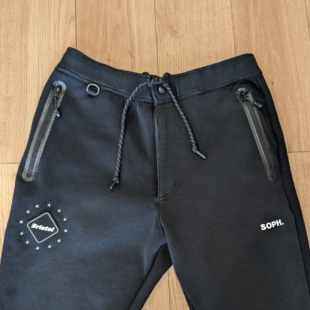 F.C.R.B.(エフシーアールビー)のF.C.R.B TECH SWEAT TRAINING PANTS メンズのパンツ(その他)の商品写真