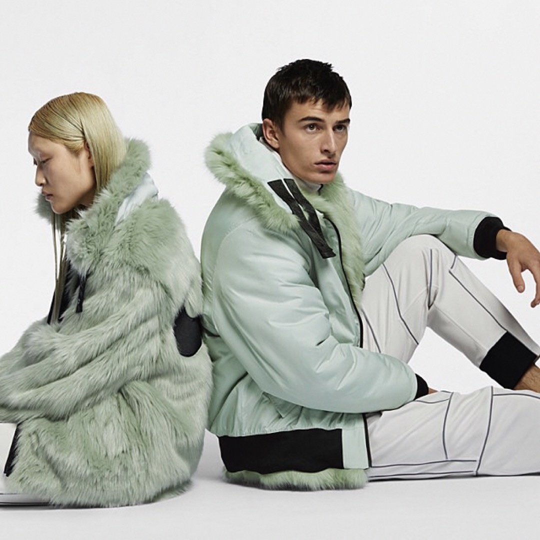 アンブッシュ× Nike ファーコート 低く アンブッシュ× Nike ファーコート 低く