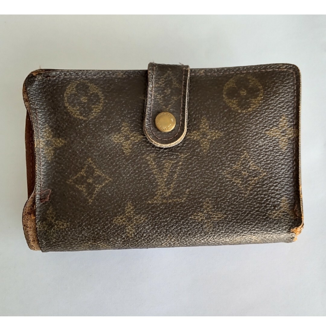 LOUIS VUITTON(ルイヴィトン)のLOUIS VUITTON(ルイヴィトン) 2つ折り財布 レディースのファッション小物(財布)の商品写真