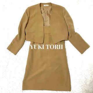 Piki_Tanのトップス一覧美品 上品 ユキ トリイ フォーマルドレス ひざ丈 5部袖 肩パッド付 黒 9