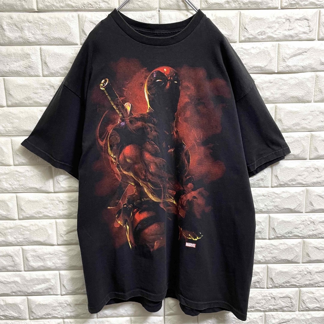 MARVEL(マーベル)のMARVEL マーベル　DEADPOOL  半袖Tシャツ　メンズXLサイズ メンズのトップス(Tシャツ/カットソー(半袖/袖なし))の商品写真