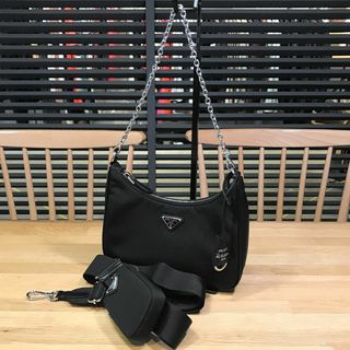 プラダ(PRADA)の新品同様 プラダ 現行 Re-Edition 2005 Re-Nylon バッグ(ショルダーバッグ)