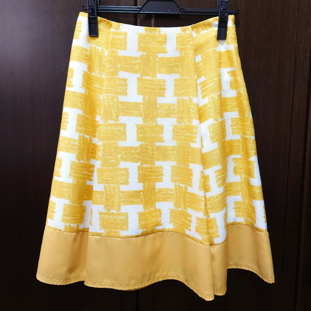 M'S GRACY(エムズグレイシー)のM'S GRACY イエロー 格子柄 スカート レディースのスカート(ひざ丈スカート)の商品写真