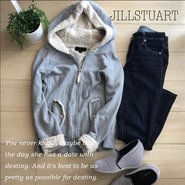 JILLSTUART(ジルスチュアート)のJILLSTUARTパーカー♡ レディースのトップス(パーカー)の商品写真