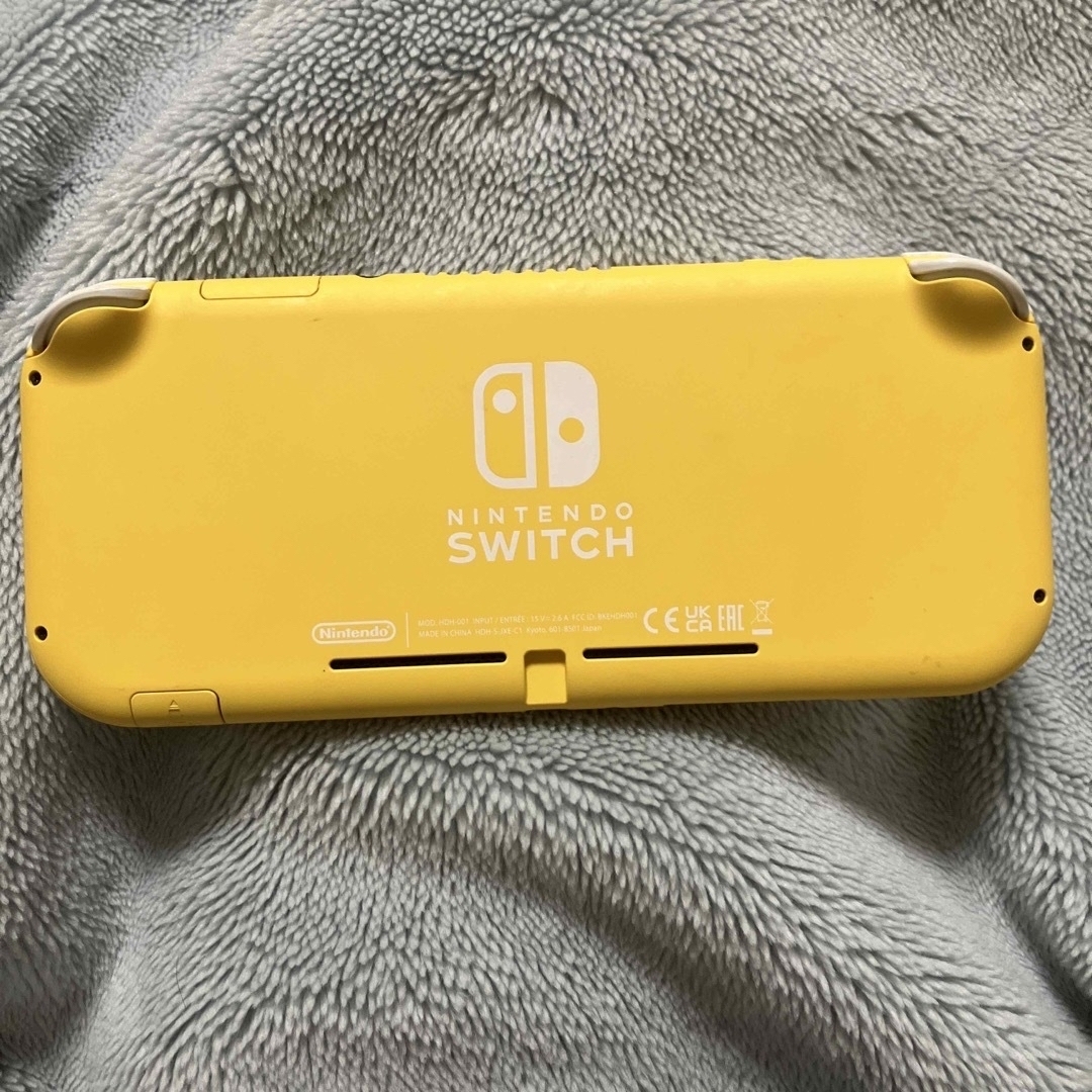 Nintendo Switch(ニンテンドースイッチ)のswitch lite 本体のみ　ジャンク扱い エンタメ/ホビーのゲームソフト/ゲーム機本体(携帯用ゲーム機本体)の商品写真