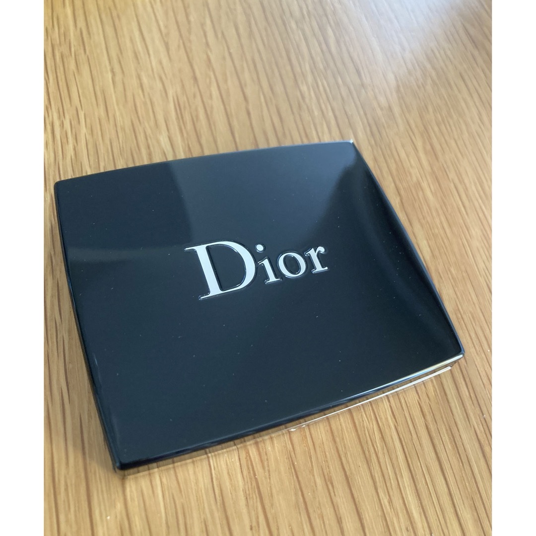 Dior(ディオール)のディオール サンククルール 539 コスメ/美容のベースメイク/化粧品(アイシャドウ)の商品写真
