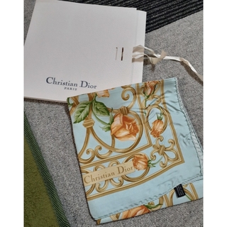 クリスチャンディオール(Christian Dior)のクリスチャンディオール Christian Diorスカーフ　花柄　レディース (バンダナ/スカーフ)