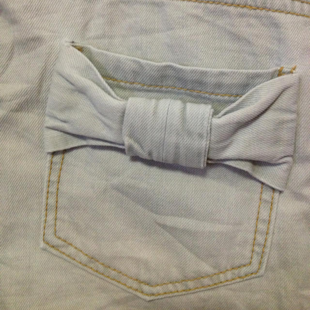 肩ひも付きデニムスカート レディースのスカート(ミニスカート)の商品写真