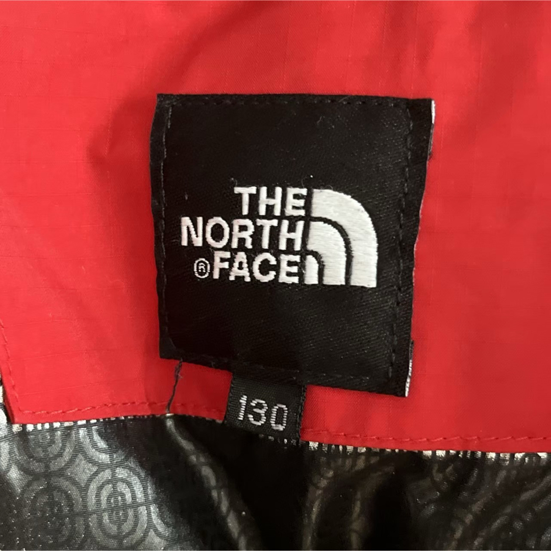 THE NORTH FACE(ザノースフェイス)の【キッズ】ノースフェイス　ダウンジャケット　HYVENT レッド　キッズ130 キッズ/ベビー/マタニティのキッズ服男の子用(90cm~)(ジャケット/上着)の商品写真