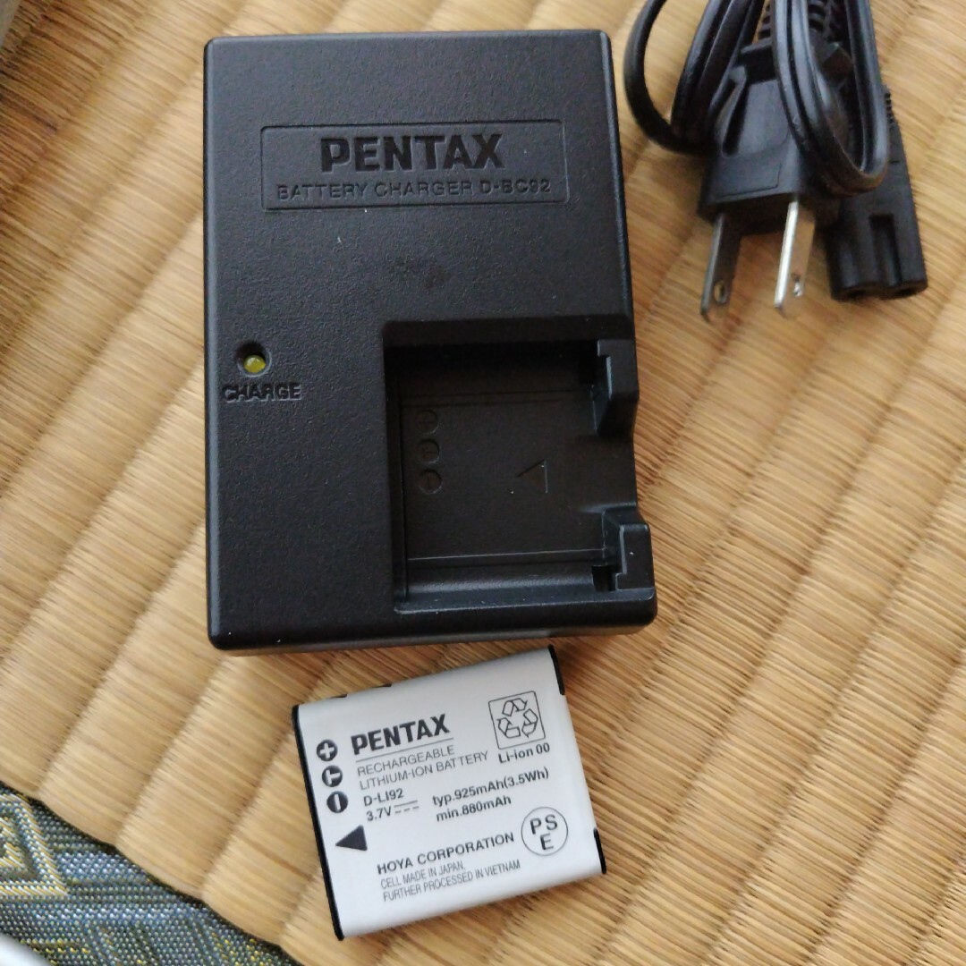 PENTAX(ペンタックス)のPENTAX WG-Ⅱ　セット スマホ/家電/カメラのカメラ(コンパクトデジタルカメラ)の商品写真