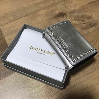 ジェイアンドエムデヴィッドソン(J&M DAVIDSON)の未使用J&M DAVIDSON スモールウォレット　シルバー(財布)